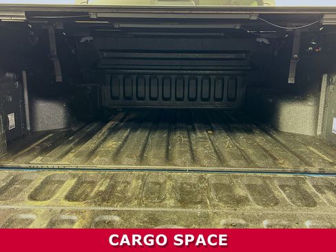 Used 2022 Ford Maverick Lariat image 24