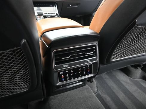 Used 2022 Audi RS Q8 AWD/4WD image 20