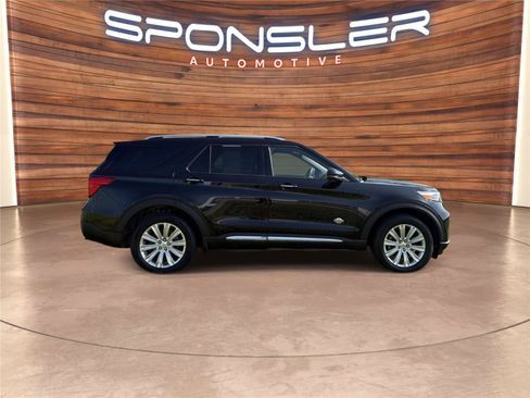 Used 2022 Ford Explorer King Ranch w/ Class IV Trailer Tow Package AWD/4WD image 8
