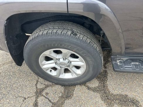 Certified 2022 Toyota 4Runner SR5 Premium image 14