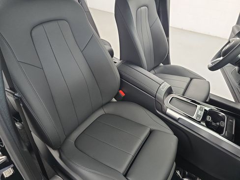 Certified 2026 Mercedes-Benz GLB 250 image 10