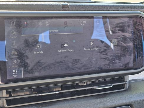 Used 2024 Jeep Wrangler Sport image 19