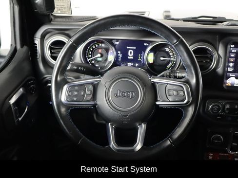 Used 2023 Jeep Wrangler Unlimited Rubicon 4xe w/ Cold Weather Group AWD/4WD image 7