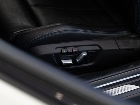 Used 2017 BMW M2 image 23