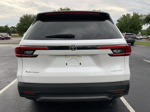New 2024 Toyota Grand Highlander Limited image 48