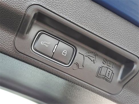 Certified 2023 Ford Explorer XLT w/ Equipment Group 202A image 35