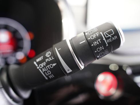 Used 2023 Acura MDX SH-AWD w/ Advance Package image 15