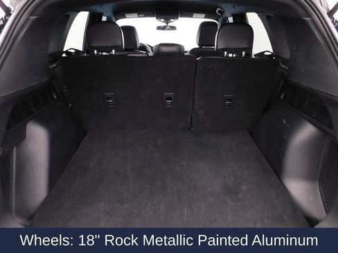 Used 2025 Ford Escape ST-Line image 23