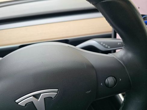 Used 2018 Tesla Model 3 Long Range image 24