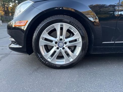 Used 2014 Mercedes-Benz C 300 4MATIC Sedan image 27