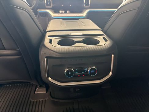 New 2027 Ford Expedition Platinum w/ Driver's Package RWD image 15