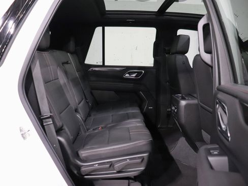 Used 2022 Chevrolet Tahoe RST w/ Sport Performance Package image 23