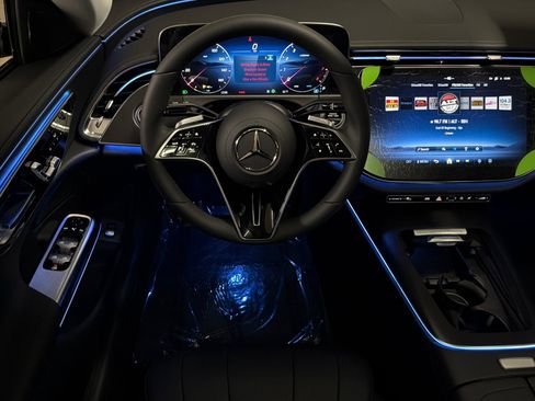 New 2027 Mercedes-Benz E 350 Sedan image 13
