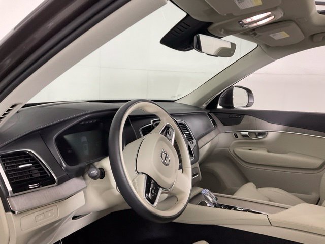 Certified 2024 Volvo XC90 T8 Ultimate w/ Protection Package Premier AWD/4WD image 21