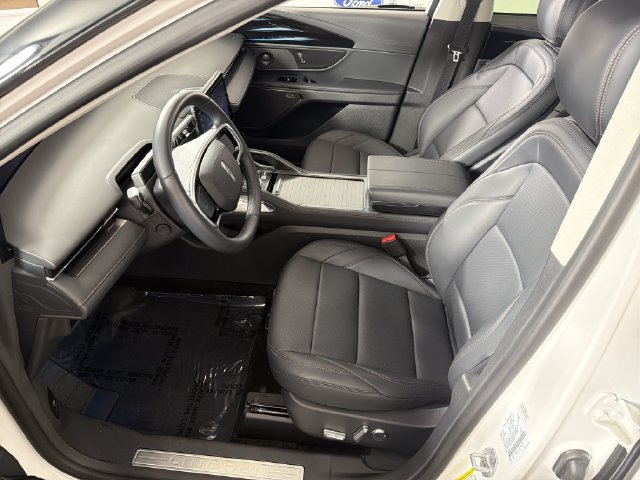 Used 2026 Lincoln Nautilus Premier w/ Equipment Group 102A AWD/4WD image 16