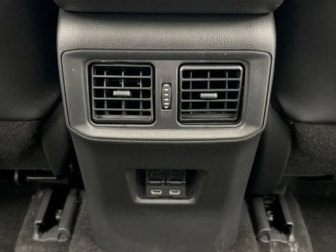Used 2023 Toyota RAV4 XLE Premium AWD/4WD image 21