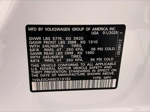 Used 2025 Volkswagen Atlas Cross Sport SE image 34