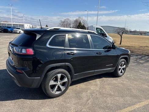 Used 2019 Jeep Cherokee Limited image 4