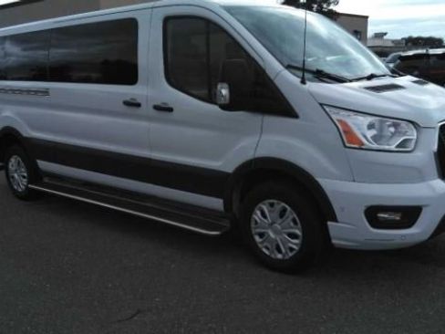 Used 2022 Ford Transit 350 XLT image 3
