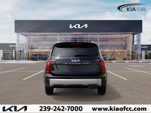New 2025 Kia Telluride S image 5