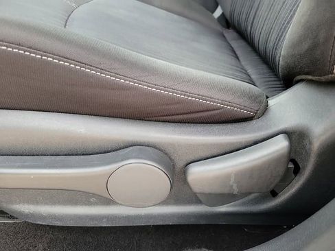 Used 2017 Nissan Sentra SV FWD image 20