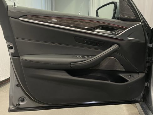 Used 2023 BMW M550i xDrive M550i xDrive w/ Executive Package image 13