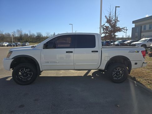 Used 2015 Nissan Titan PRO-4X w/ Pro-4x Luxury Package image 8