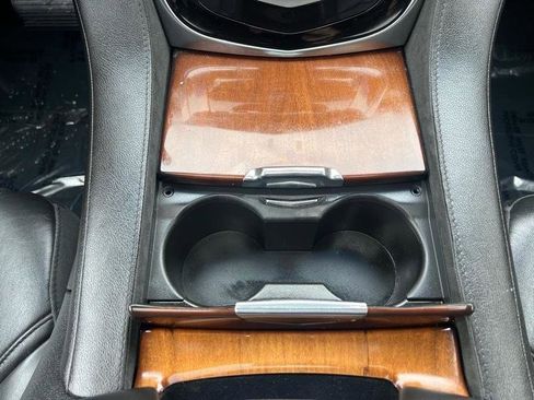 Used 2015 Cadillac Escalade ESV Premium image 19