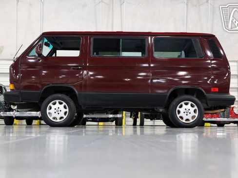 Used 1989 Volkswagen Vanagon image 14