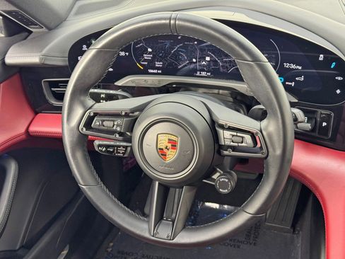 Used 2023 Porsche Taycan 4S w/ Premium Package image 20