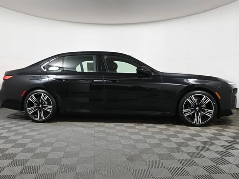 New 2026 BMW 760i xDrive w/ Executive Package AWD/4WD image 8