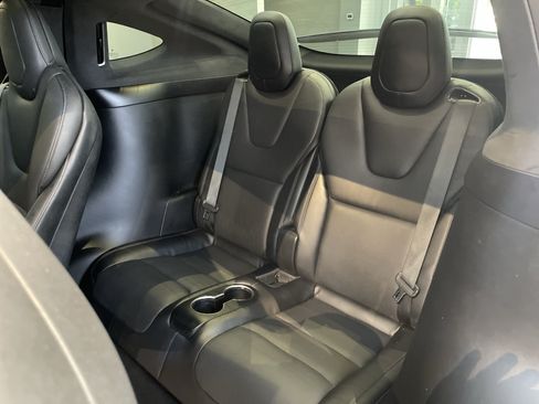 Used 2023 Tesla Model X AWD/4WD image 34