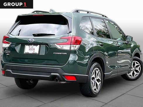 Used 2023 Subaru Forester Premium AWD/4WD image 13