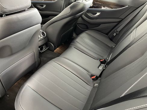 Used 2023 Mercedes-Benz E 450 4MATIC Sedan image 17