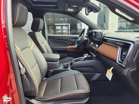 New 2026 GMC Canyon AT4 w/ Technology Plus Package image 42