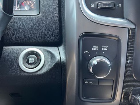 Used 2017 RAM 3500 Laramie Longhorn AWD/4WD image 57
