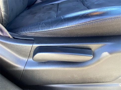 Used 2019 Jeep Grand Cherokee Altitude image 12