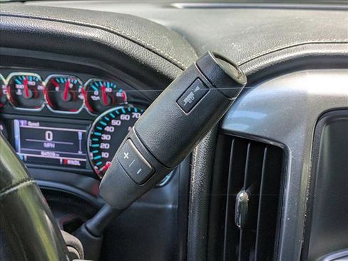 Used 2018 Chevrolet Silverado 1500 LTZ RWD image 13