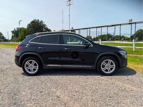 Used 2023 Mercedes-Benz GLA 250 4MATIC image 4