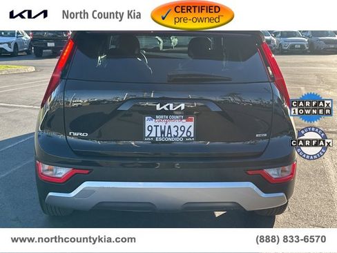 Certified 2025 Kia Niro LX image 5