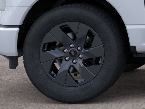 New 2025 Ford F150 Lightning Flash AWD/4WD image 43