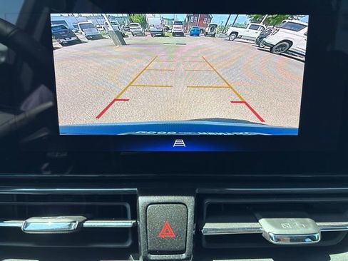 Used 2025 Chevrolet TrailBlazer LT w/ Convenience Package FWD image 22