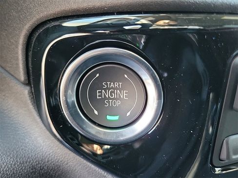 New 2026 GMC Sierra 2500 SLT w/ SLT Convenience Package image 29