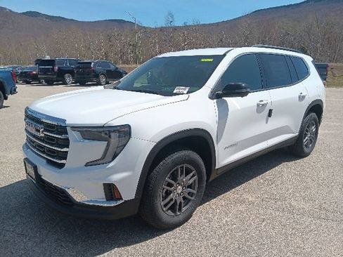 New 2026 GMC Acadia Elevation w/ LPO, Floor Liner Package AWD/4WD image 3