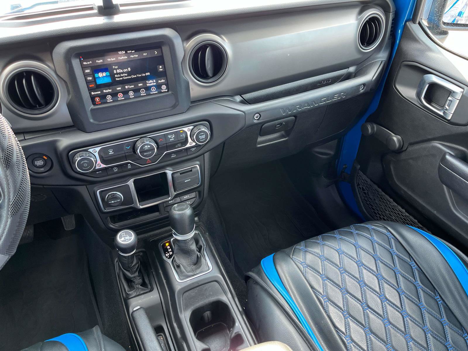 Used 2022 Jeep Wrangler Unlimited Sport AWD/4WD image 13