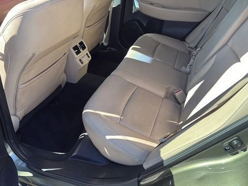 Used 2019 Subaru Outback 2.5i Limited w/ Popular Package #2 image 17