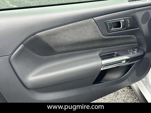 New 2026 Ford Mustang Coupe image 10