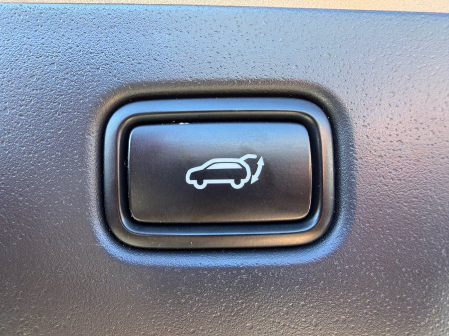 Used 2023 Kia Niro Wave w/ Wave Preserve Package FWD image 47