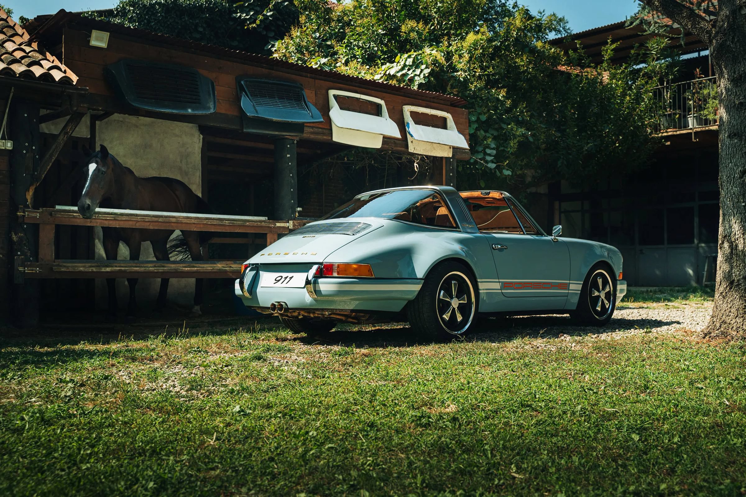 Used 1995 Porsche 911 Cabriolet image 30