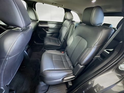 Used 2024 MAZDA CX-90 Plug-In Hybrid w/ Preferred image 30